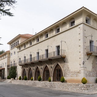Escapada con Desayuno para dos personas en el Parador de Teruel (Teruel)