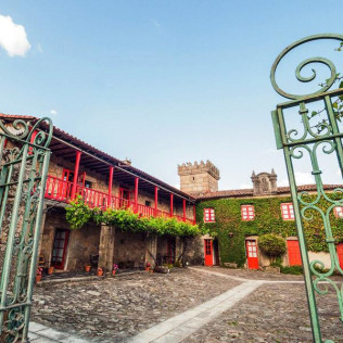 Escapada con Desayuno en Casa Grande de Rosende (Lugo)