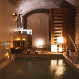 Spa Privado y Comida o Cena para dos en Ecoturisme Can Buch (Sant Aniol de Finestres, Girona)