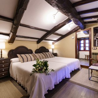 Escapada de 2 Noches con Cena en Casa Rural Brandariz (Arzúa, A Coruña)