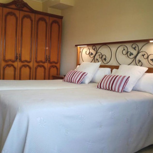 Escapada de 2 Noches con Desayuno en Casa Mariñeira Lourdes (Cambados, Pontevedra)