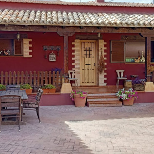 Escapada con Circuito Spa para dos en Casa Rural Tinao de la Petra (Fuentidueña de Tajo, Madrid)