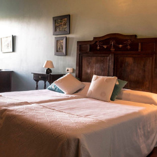 Escapada con Desayuno en Casa Rural Pazo Larache (Vilaboa, Pontevedra)