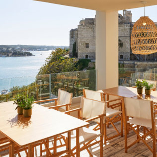 Circuito Spa, Masaje y Menú Degustación en Hotel Catalonia Mirador Des Port 4* (Maó, Menorca)