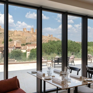 Mesa para dos: Comida o Cena para dos personas en Parador de Molina de Aragón (Guadalajara)