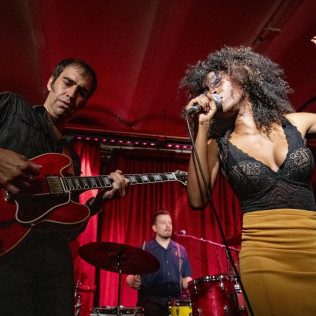 Noches Jazz&Soul con opción a Cena en Mas Ravetllat Pla (Barcelona)