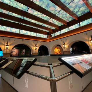 Visita Guiada a The Sherry Gallery - Centro Cultural Palacio San Dionisio con Cata de Vinos (Jerez de la Frontera, Cádiz)