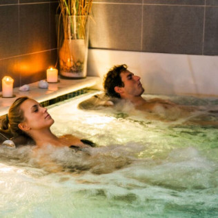 Circuito Spa con Agua de Manantial para dos en Hotel Balneario de Areatza (Vizcaya)