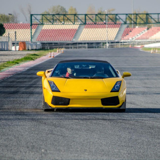 Conducir un Lamborghini Gallardo (4 Circuitos)