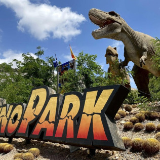 Entrada a DinoPark Algar (Alicante)
