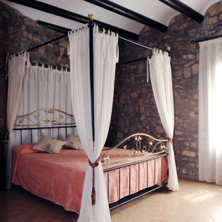 Escapada de 2 Noches en Hotel Restaurante Verdià (Sueras, Castellón)