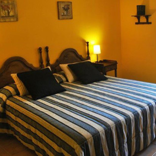 Escapada de 2 Noches con Cena en Hotel La Trocha de Hoyorredondo 4* (Hoyorredondo, Ávila)