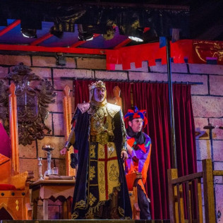 Cena con Espectáculo en Desafío Medieval (El Albir, Alicante)
