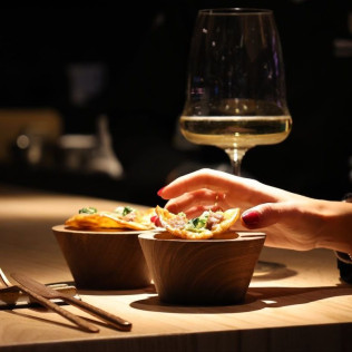 Experiencia Gastronómica en Fundación Okelan: Visita, Formación y Degustación (Zarautz, Guipúzcoa)