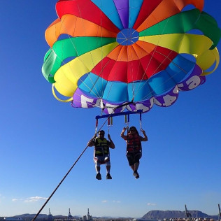 Parasailing (Alicante)