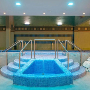 Spa y Comida o Cena en Four Points by Sheraton Costa Blanca Resort 4* (Benidorm, Alicante)