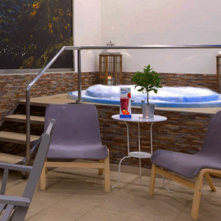 Spa Privado con Bombones, Cava y Cena para dos en SensCare Spa Hotel Laguna Nivaria 4* (La Laguna, Santa Cruz de Tenerife)