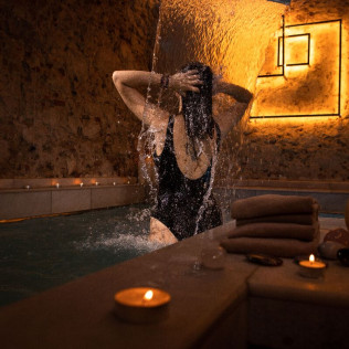 Termal Experience: Recorrido Termal con Masaje Relajante en RVHotels y Balneario Broquetas Spa Termal*** (Barcelona)