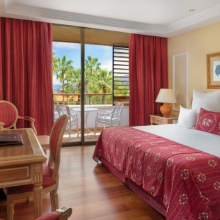 Escapada con Spa y Entrada a Loro Parque o Siam Park en Hotel Botánico & The Oriental Spa Garden 5* GL (Puerto de la Cruz, Tenerife)