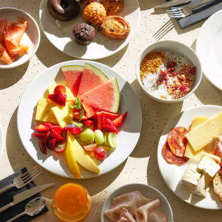Circuito Spa, Masaje y Desayuno en Hotel Catalonia Mirador Des Port 4* (Maó, Menorca)