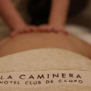 Circuito Spa, Masaje y Desayuno en Elaiwa Spa del Hotel La Caminera Club de Campo 5* (Torrenueva, Ciudad Real) 