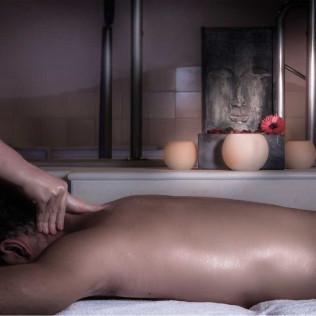 Circuito Spa y Masaje Relajante para dos en Agua y Salud (Sevilla)