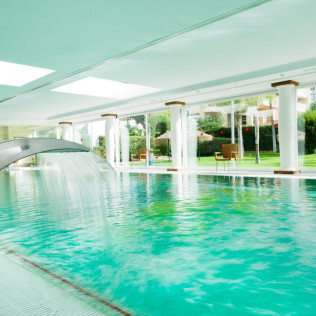 Circuito Spa y Acceso a la Piscina Climatizada en Hotel Monarque Fuengirola Park 4* (Fuengirola, Málaga) 