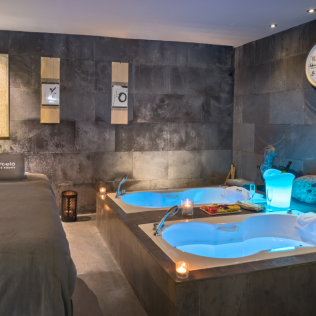 Jacuzzi Privado, Masaje Relajante y Cava para dos en Spa & Wellness Barceló Santiago (Puerto de Santiago, Santa Cruz de Tenerife)
