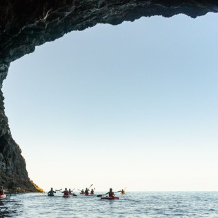 Ruta en Kayak a la Cueva Bonita (Santa Cruz de Tenerife)