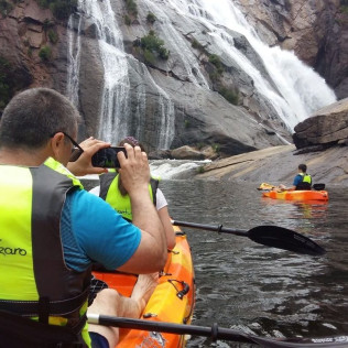 Ruta Guiada en Kayak a Ézaro (A Coruña)