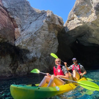 Excursión en Kayak a Cuevas & Snorkel con Fotos (Binibeca, Menorca)