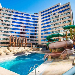 Day Pass Premium: Day Pass, Spa y Comida para dos en Hotel Magic Aqua™ Rock Gardens 4* (Benidorm, Alicante)