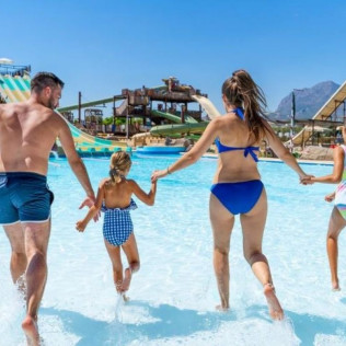 Day Pass Premium: Day Pass, Spa y Comida en Hotel Magic Robin Hood 4* (El Albir, Alicante)