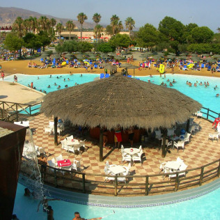 Entrada a Mario Park (Roquetas de Mar, Almería)