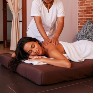 Masaje Royal Thai o Pijat Balinés para dos en Jamu Rituals Spa & Massage (Barcelona)