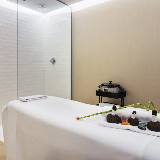 Circuito Spa y Masaje en Hotel Catalonia Santa Justa 4* (Sevilla)