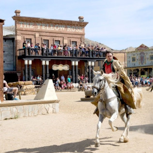 Entrada a Oasys MiniHollywood con Buffet (Tabernas, Almería)