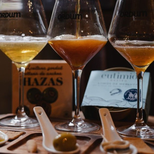 Experiencia La 21 Conservas del Cantábrico: Visita, Cata, Maridaje de Conservas y Tiraje en ORDUM Cerveza de Asturias (Asturias)