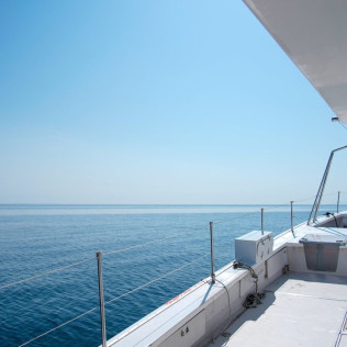 Excursión en Catamarán con Baño y Comida (Calpe, Alicante)