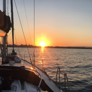 Paseo Privado en Velero para dos (Valencia)