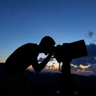 Experiencia Starlight: Visita al Planetario y Observación Exterior (Espot, Lleida)