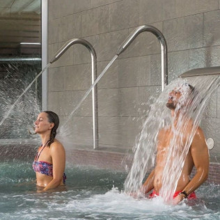 Experiencia Dúo: Cena Degustación y Baño Termal en Hotel Thalasso Cantábrico Las Sirenas 4* (Viveiro, Lugo)