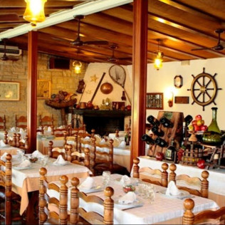 Cena o Comida para dos en Restaurante La Gaviota (Salou, Tarragona)