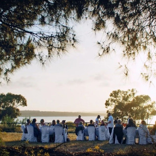 Ruta del Vino: Visita Guiada con Cata de Vinos y Maridaje en Parque Natural de La Mata (Torrevieja, Alicante)