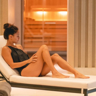 Zona de Aguas y Relaxing Massage en Seventy Spa del Hotel Seventy Barcelona 4* (Barcelona)