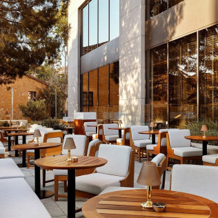 Circuito Spa en OASIS Wellness & Spa y Desayuno en SOFIA Bar & Tapas para dos en Grand Hyatt Barcelona 5* (Barcelona)