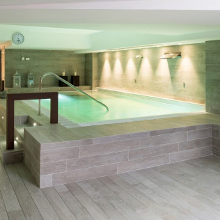 Spa Privado con Cava para dos en Hotel Catalonia Atenas 4* (Barcelona)