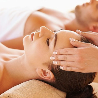 Circuito Spa Mare Nostrum, Masaje Duorelax y Comida o Cena para dos en Sallés Hotel Pere IV 4* (Barcelona)
