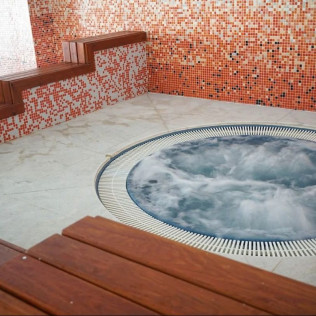 Circuito Spa y Desayuno para dos en Hotel La Hacienda 4* (La Pineda, Tarragona)