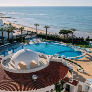 Espacio Bienestar y Masaje Relajante para dos en Siddha Ayur Spa del Hotel Grand Muthu Oura View Beach Club 5* (Portugal)